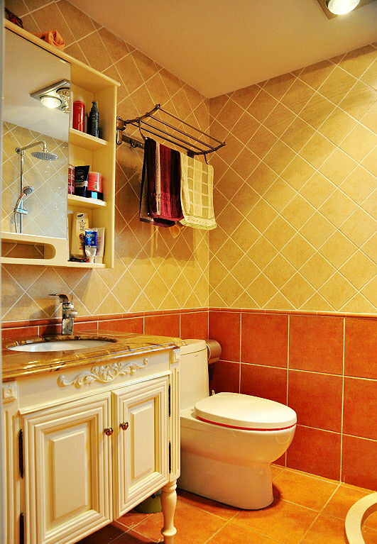 英伦联邦 80平米 田园 二室 卫生间图片来自cdxblzs在英伦联邦 80平米 田园 二室的分享