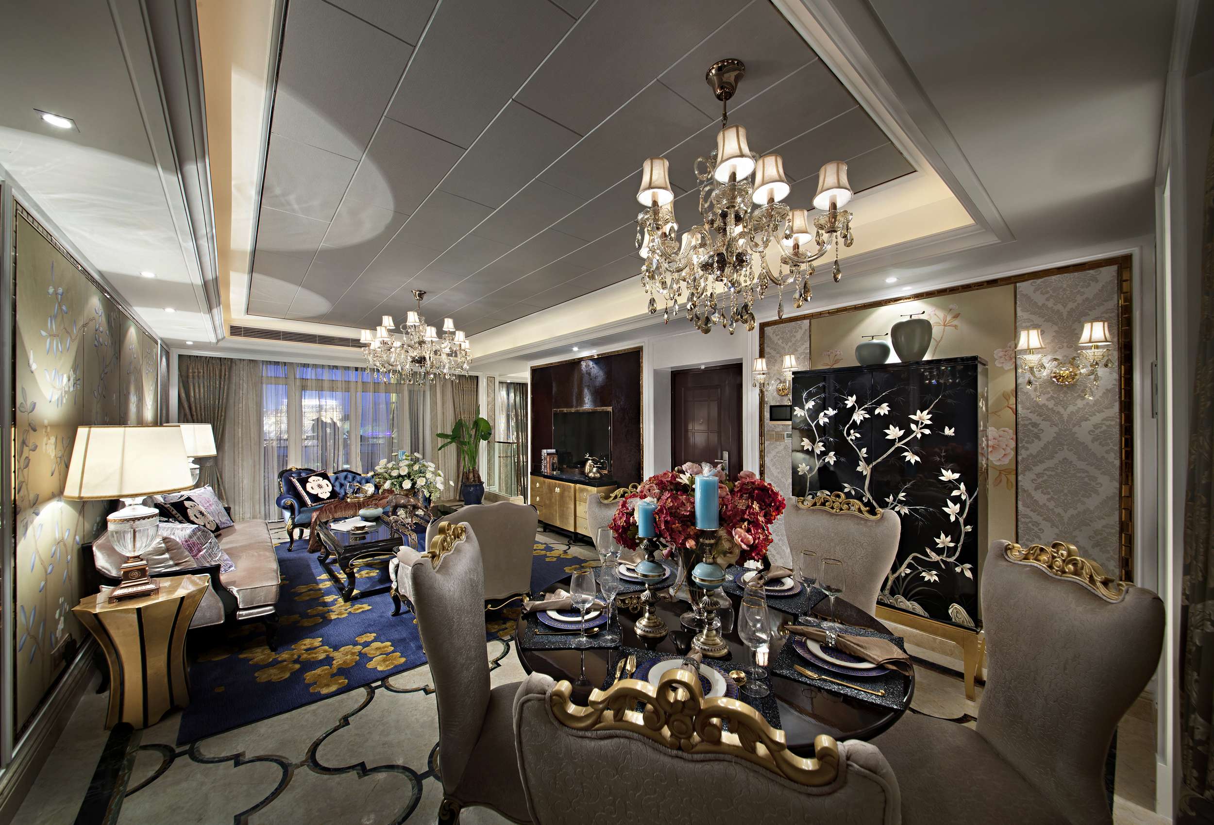 欧式 三居 餐厅图片来自百合居装饰工程有限公司在古典欧式的分享