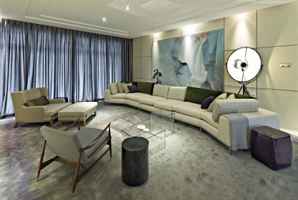 日升装饰 客厅图片来自装修设计芳芳在400平现代简约样板房的分享