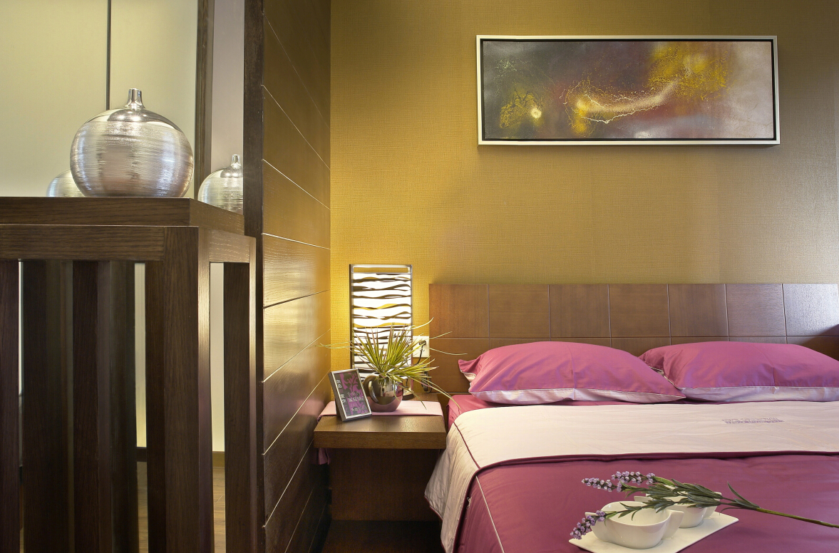 卧室图片来自紫禁尚品设计师李擎在上林世家的分享