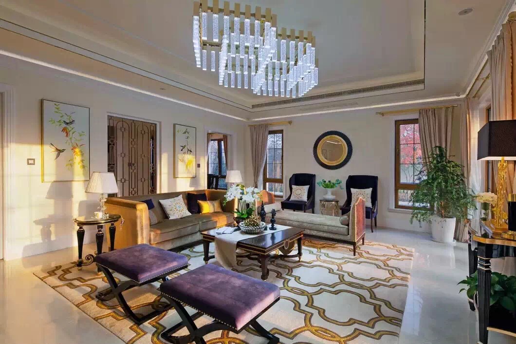 混搭 别墅装修 客厅图片来自实创装饰上海公司在欧式古典氛围里那一抹中式情调的分享