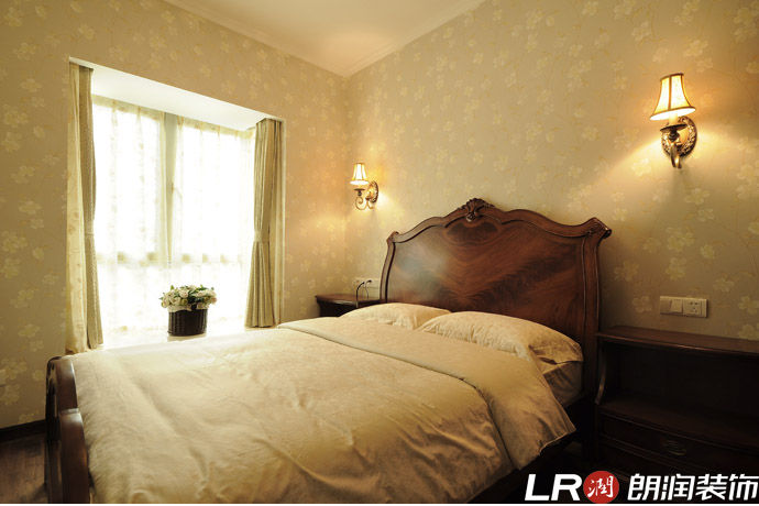 跃城 美式 欧美 卧室图片来自朗润装饰工程有限公司在跃城 美式风格的分享