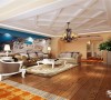 客厅设计：
家是温馨舒适的港湾，黄色系让我们在东北也不会感觉寒冷，客厅采用地板和仿古地砖的拼接