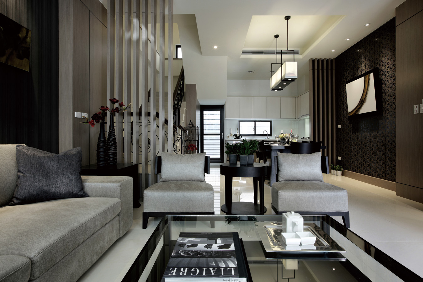 客厅图片来自朗润装饰工程有限公司在世茂玉锦湾  223㎡现代风格的分享