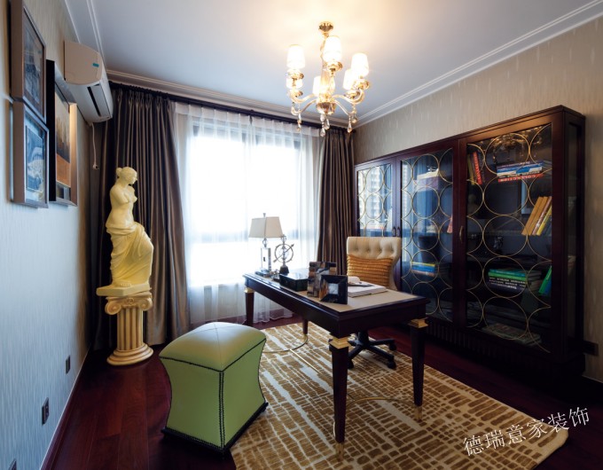简约 三居 客厅 卧室 白领 收纳 温馨 80后 舒适图片来自德瑞意家装饰公司在搭配合理的欧式完美境界的分享
