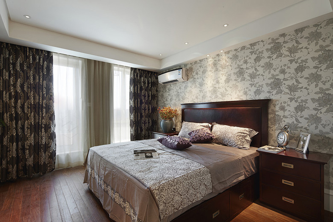 三居 美式 卧室图片来自实创装饰晶晶在临港泥城苑126平美式三居之家的分享