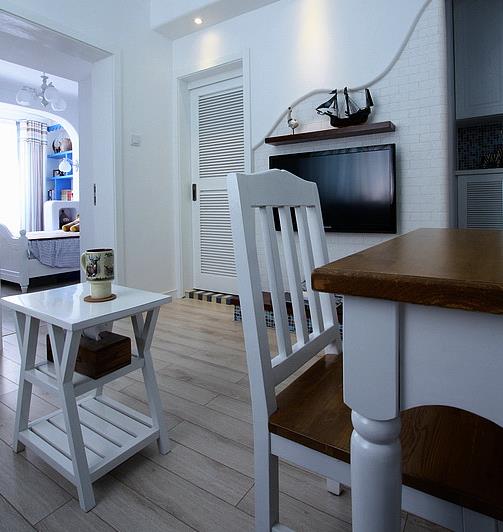 小户型 地中海 白领 一室一厅 客厅图片来自佰辰生活装饰在倾情打造42平地中海浪漫居的分享