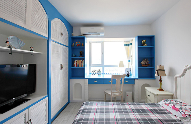 三居 卧室图片来自四川岚庭装饰工程有限公司在100平地中海风格实景蓝色格调的分享