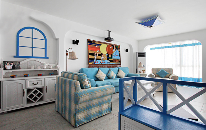 三居 客厅图片来自四川岚庭装饰工程有限公司在100平地中海风格实景蓝色格调的分享