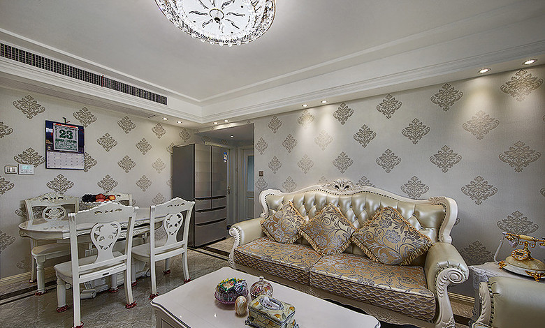 客厅图片来自家装大管家在白领夫妻最爱 110平淡雅欧式3居的分享