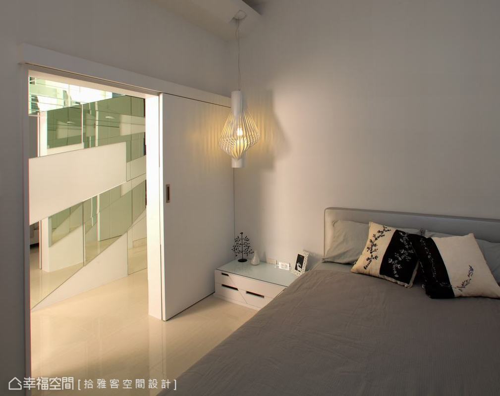 小资 简约 现代 卧室图片来自幸福空间在60平精致现代风格的分享