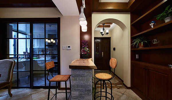 餐厅图片来自家装大管家在舒适天成 110平美式混搭阳光3居的分享