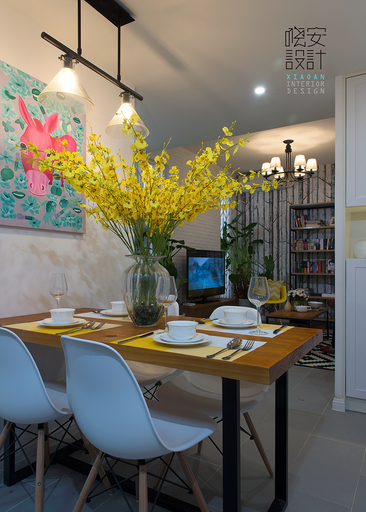 美式 一室 温馨 80后 小资 简约 餐厅图片来自周晓安在水韵花都-麋鹿森林的分享