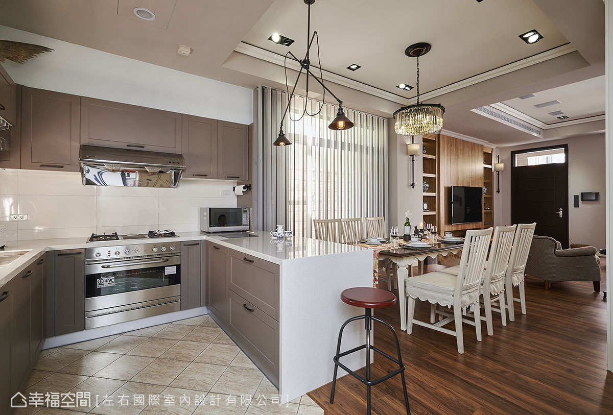 美式 简约 三居 白领 厨房图片来自幸福空间在300平 原色温润 美式风情大宅的分享
