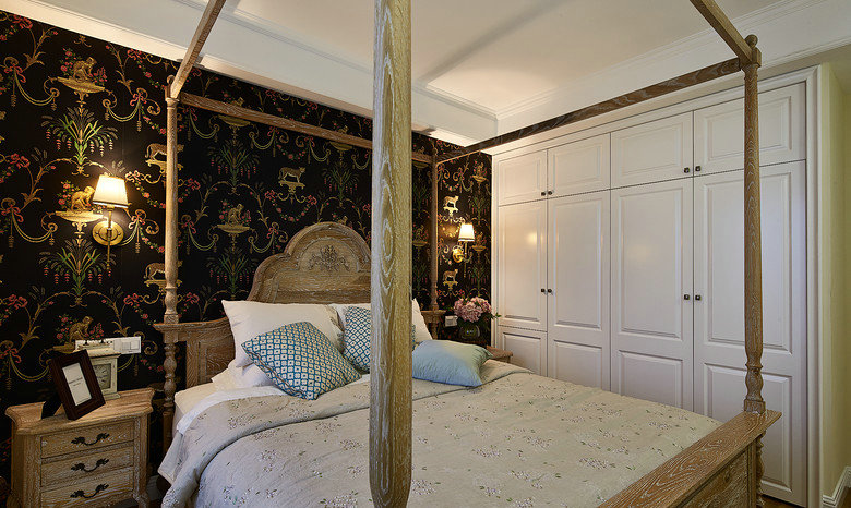 法式 浪漫 温馨 一居 小资 卧室图片来自佰辰生活装饰在一室一厅 78平米法式风格的分享