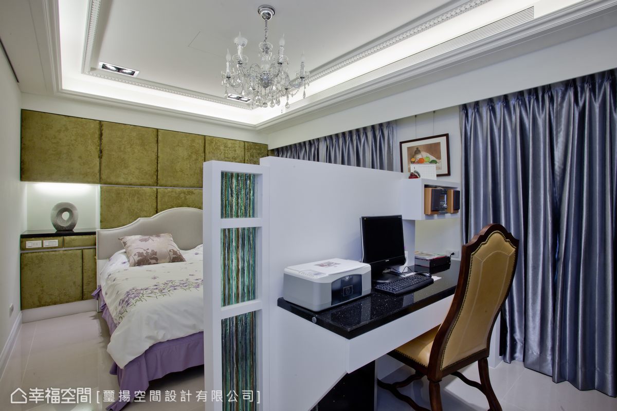 简约 三居 小资 新古典 卧室图片来自幸福空间在120平新古典贴心格局的规划的分享