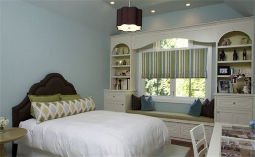日升装饰 卧室图片来自装修设计芳芳在110平地中海三居室的分享