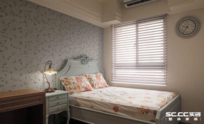 英式风格 上海实创 三居 80后 卧室图片来自上海实创-装修设计效果图在上海浦东星河湾120平米英式风格的分享