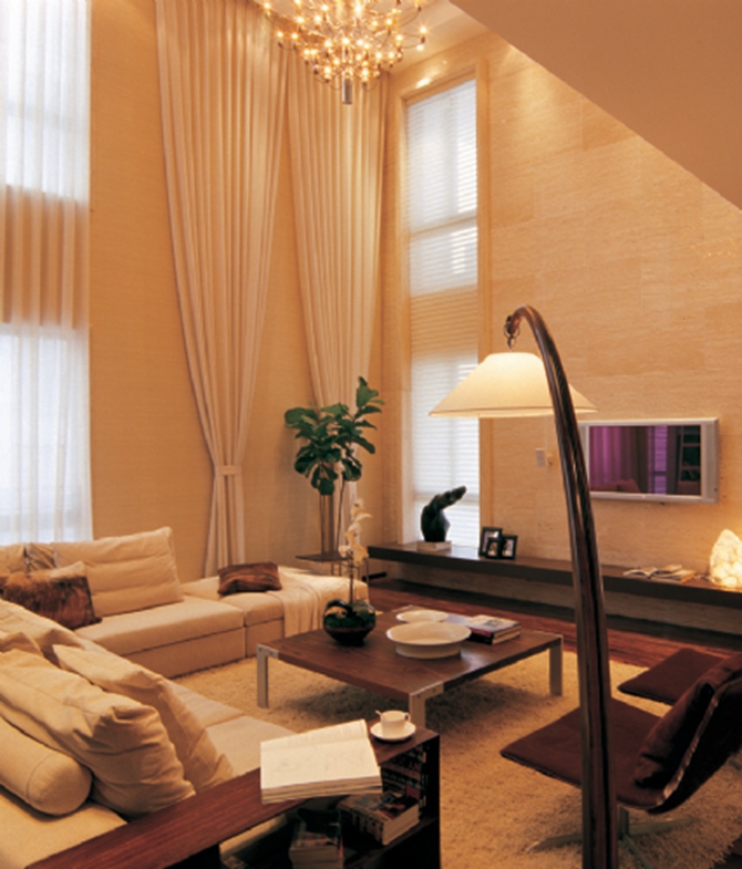 峰上大宅 客厅图片来自峰上大宅装饰长沙在盈峰翠邸-现代简约风的分享
