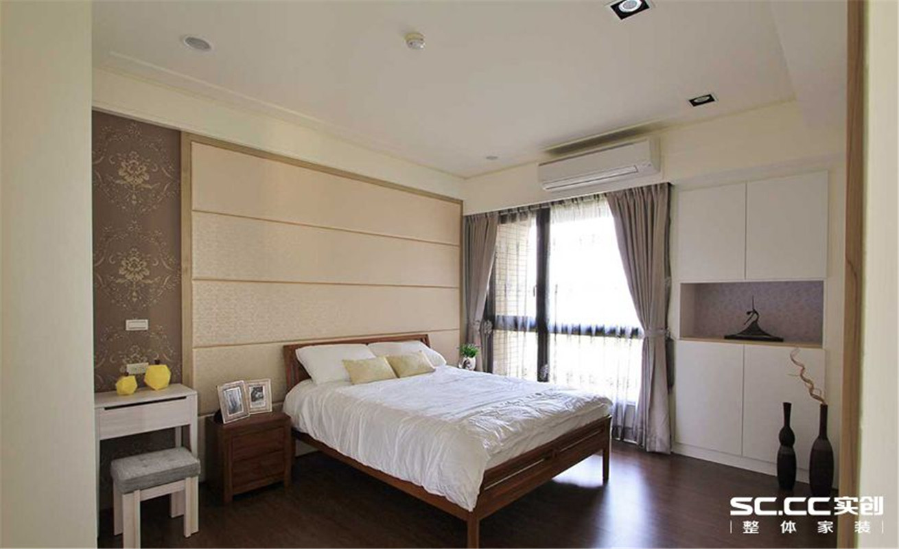 海马公园 美式 三居 整体家装 卧室图片来自郑州实创装饰啊静在海马公园117平美式三居的分享