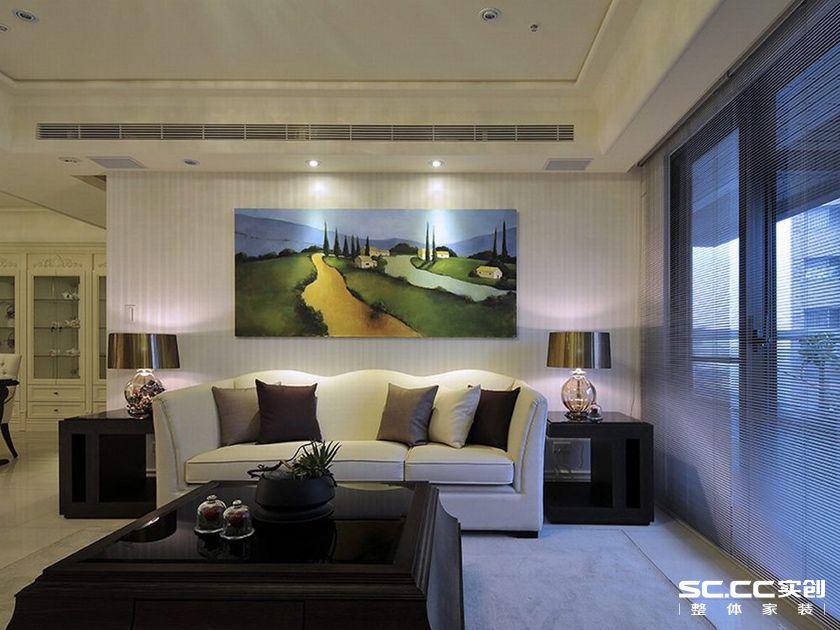 二居 玄关 现代 客厅 卧室 白色 客厅图片来自实创装饰晶晶在99平现代简约俩居如画美宅的分享