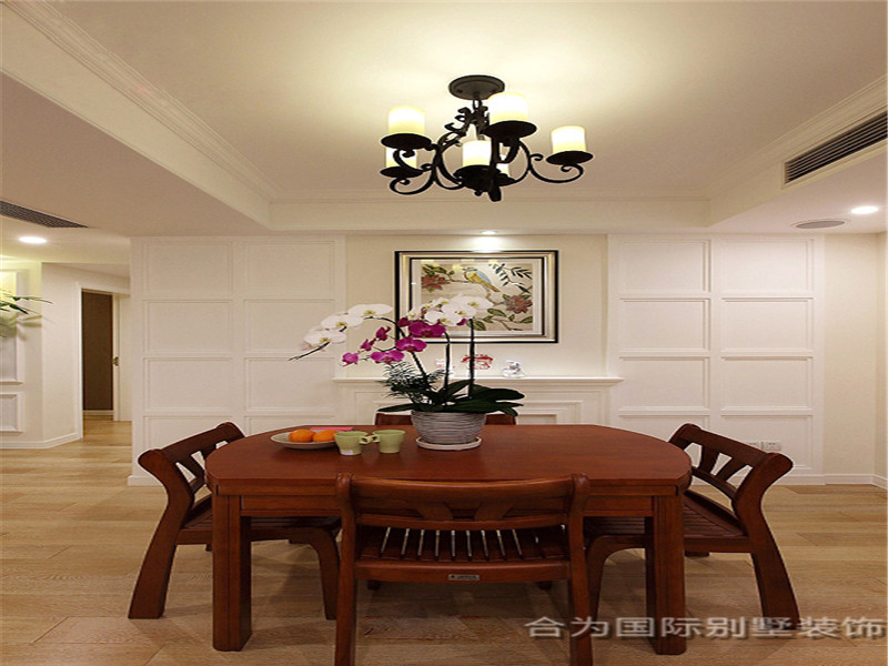 现代简约 三居室 空间 餐厅图片来自北京精诚兴业装饰公司在南宫景苑的分享