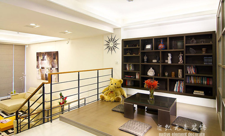 深圳湾 现代简约风 二居 书房图片来自自然元素装饰在深圳湾现代简约风装修案例的分享
