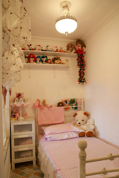 田园 白领 收纳 旧房改造 80后 卧室图片来自爱尚易格装饰设计在45平米优雅蜗居的分享
