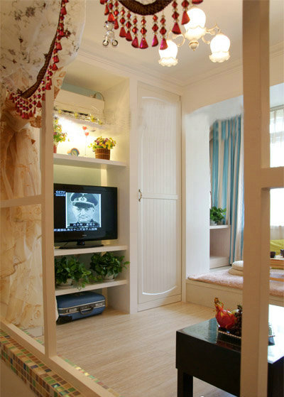 田园 白领 收纳 旧房改造 80后 客厅图片来自爱尚易格装饰设计在45平米优雅蜗居的分享