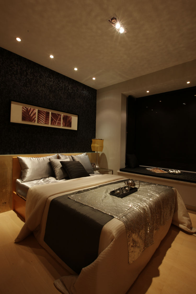 翡翠城 130平米 后现代 三室 卧室图片来自cdxblzs在翡翠城 130平米 后现代 三室的分享