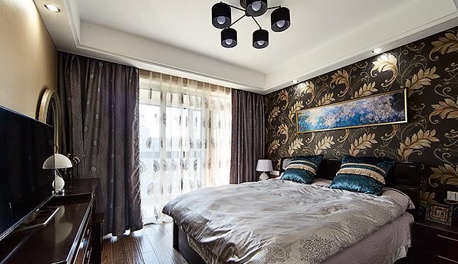 现代 小奢华 稳重大气 卧室图片来自佰辰生活装饰在120平现代小奢华三居的分享