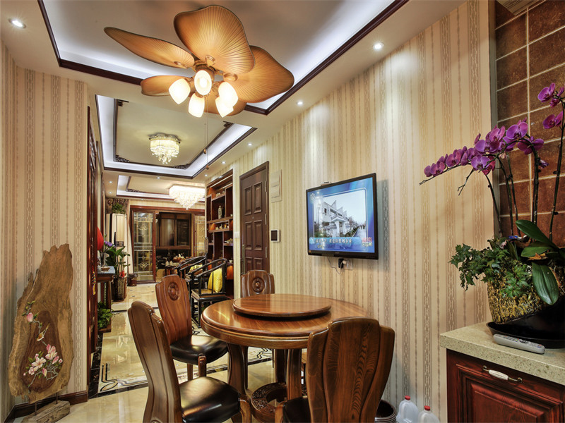 新中式 三居 餐厅图片来自北京精诚兴业装饰公司在和平里六区的分享