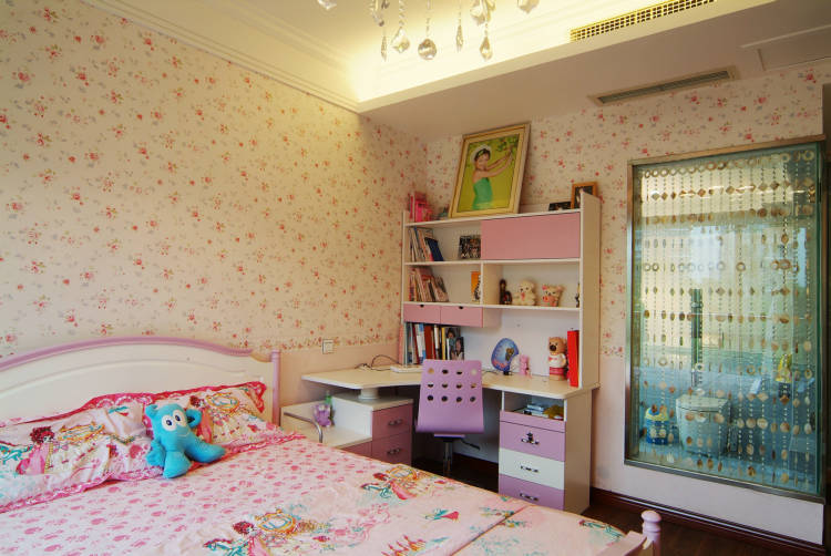华侨城 190平米 现代简约 五室 卧室图片来自cdxblzs在华侨城 190平米 现代简约 五室的分享