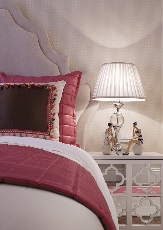 现代装修风 装修设计 白领 别墅 卧室图片来自成都高度国际在【高清】360㎡清新白蓝色系简约的分享