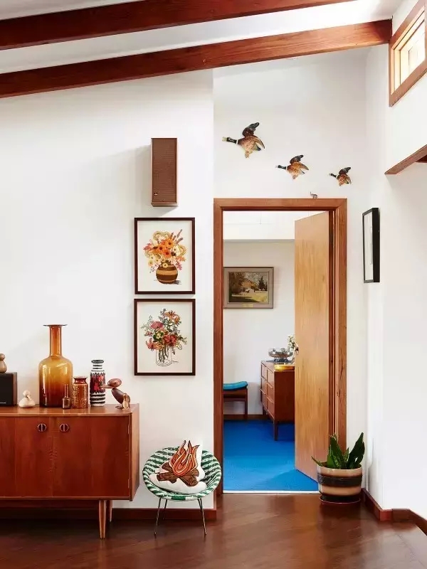 三居 东南亚 客厅 卧室 儿童房 卧室图片来自实创装饰晶晶在60年代老房子的艳丽与风情！的分享