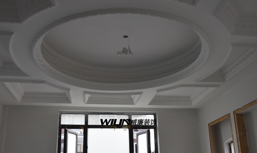 青岛装修 欧式 装饰公司 客厅图片来自青岛威廉装饰在世茂玲珑台欧式装修的分享