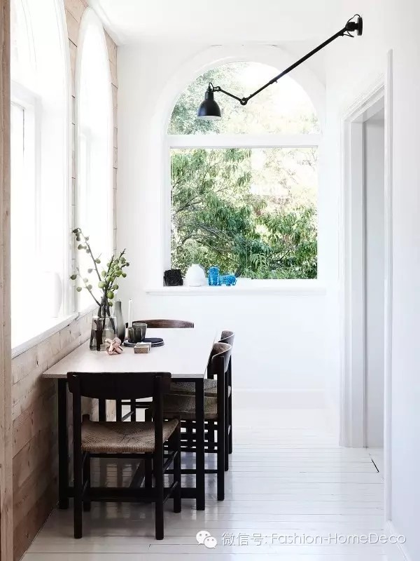 欧式 餐厅图片来自四川岚庭装饰工程有限公司在悉尼的白色与木色的清新森系公寓的分享