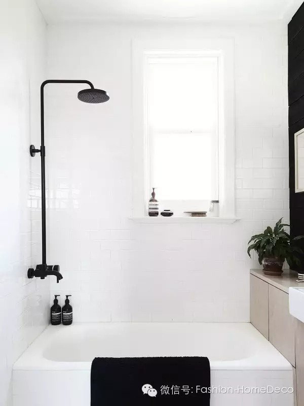 欧式 卫生间图片来自四川岚庭装饰工程有限公司在悉尼的白色与木色的清新森系公寓的分享