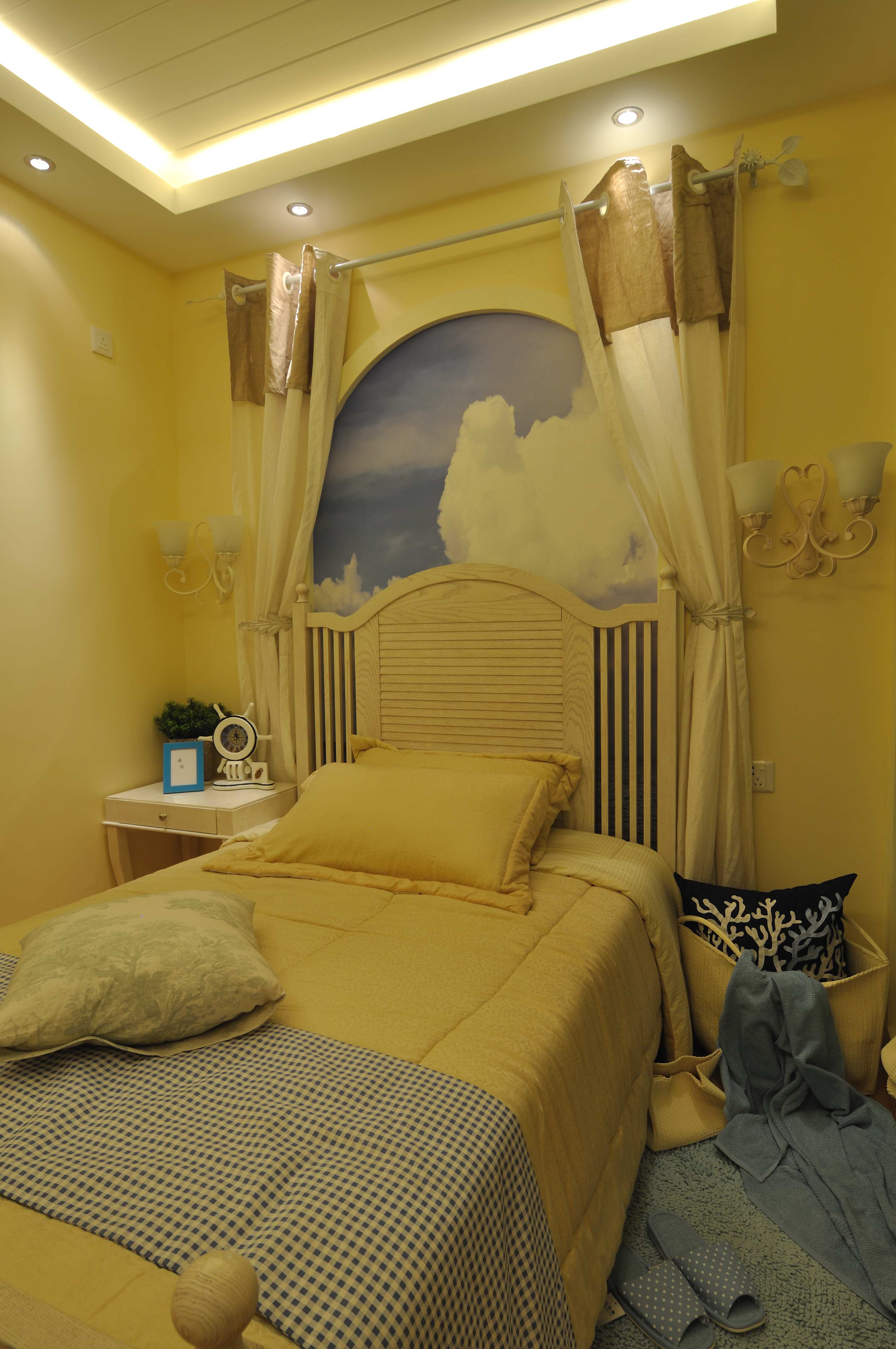简约 收纳 白领 三居 小资 温馨 地中海 卧室图片来自合肥生活家在华地公馆-110平-地中海风格的分享