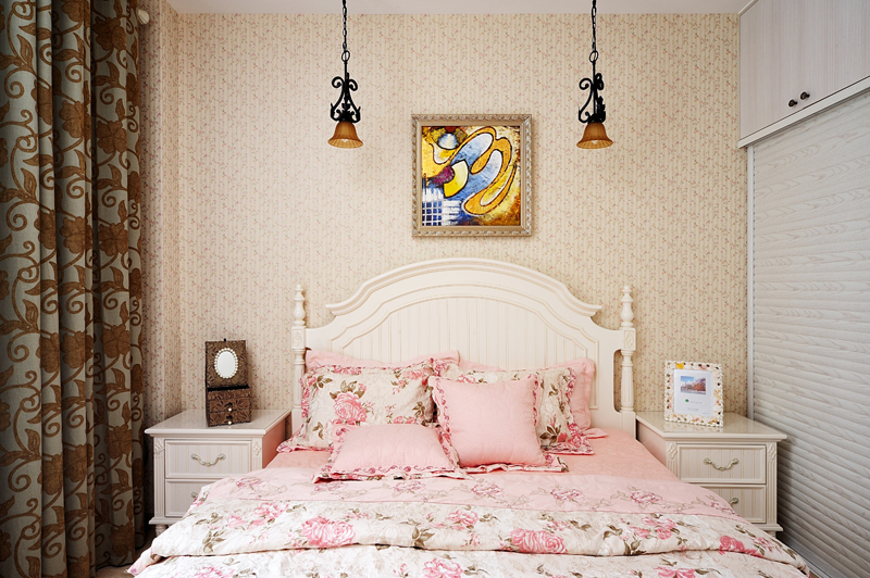 卧室图片来自成都家和装饰在城市中的田园的分享