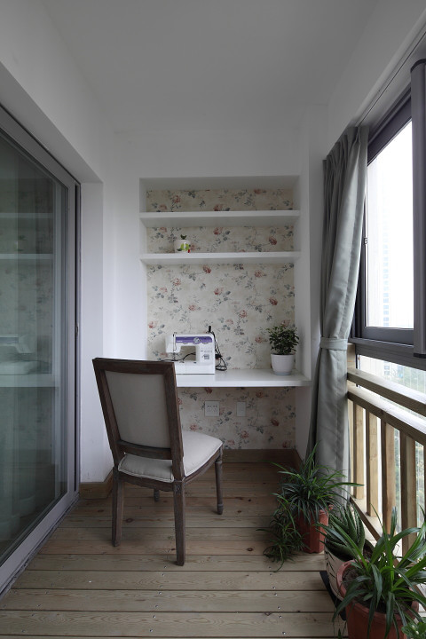 阳台图片来自四川岚庭装饰工程有限公司在【清·晨】清新自然蔚蓝复式家的分享