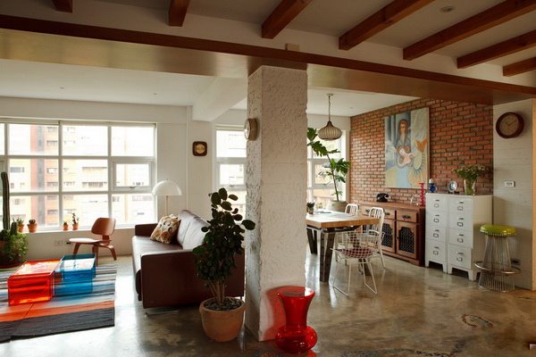 客厅图片来自四川岚庭装饰工程有限公司在30龄3室老房改2室乡村美居的分享
