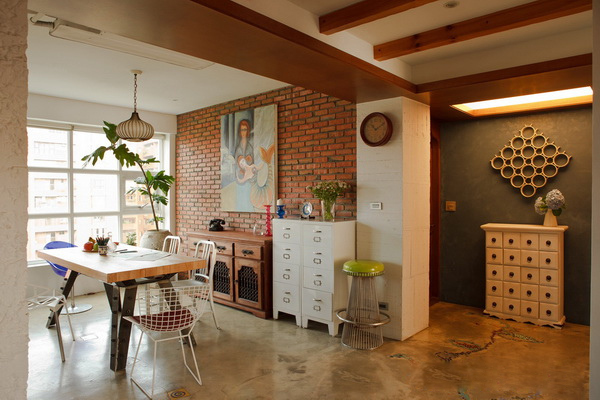 餐厅图片来自四川岚庭装饰工程有限公司在30龄3室老房改2室乡村美居的分享