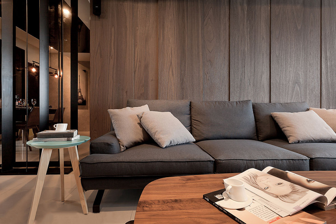 客厅图片来自四川岚庭装饰工程有限公司在86平米水岸人文风光三居室的分享