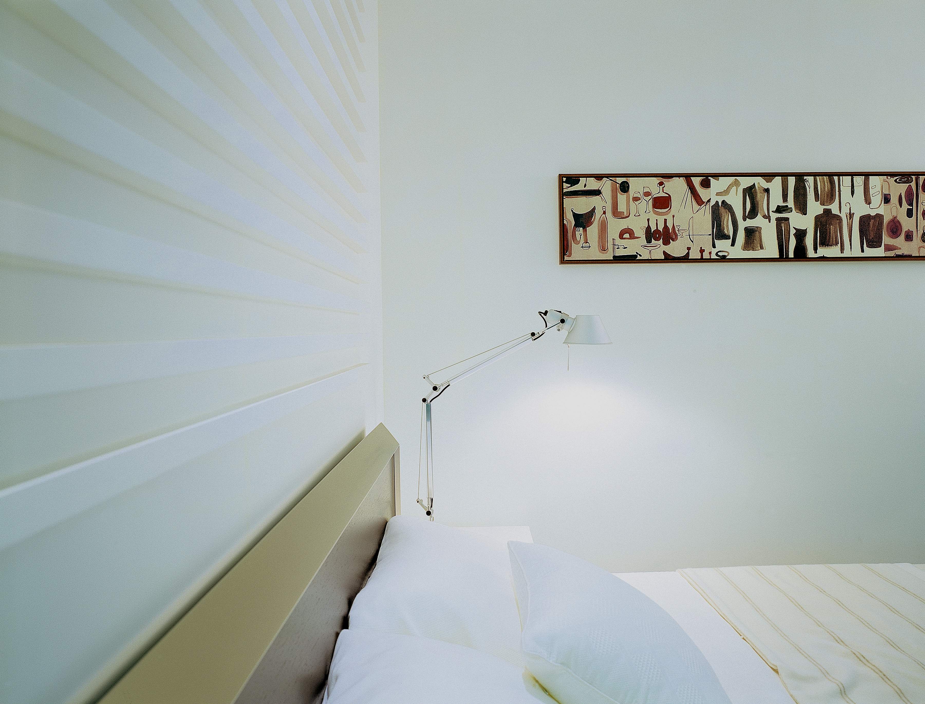 卧室图片来自合肥生活家在现代简约风格粉嫩小屋的分享