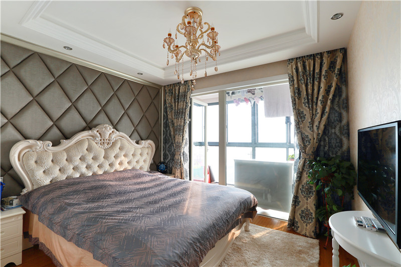 简约 欧式 田园 混搭 三居 别墅 旧房改造 80后 实创装饰 卧室图片来自上海实创-装修设计效果图在128平米混搭风格的分享