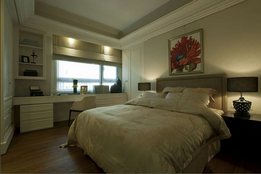 欧式 混搭 四居室 白领 80后 小资 卧室图片来自成都V2装饰在城南华府简约欧式风格的分享