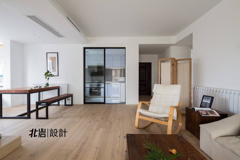日式 简约 客厅图片来自北岩DESIGN在半日闲的分享