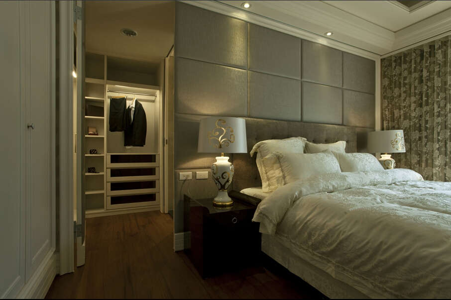 欧式 混搭 四居室 白领 80后 小资 卧室图片来自成都V2装饰在城南华府简约欧式风格的分享