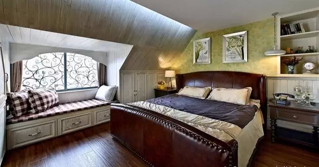 复式 四居 阁楼 美式 混搭 卧室图片来自实创装饰晶晶在浦东148平复式美式混搭风的分享